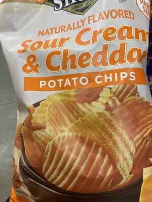 Sour Cream & Cheddar Potato Chips