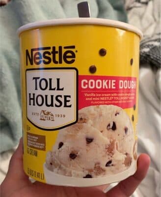 Vanilla Ice Cream with Cookie Dough