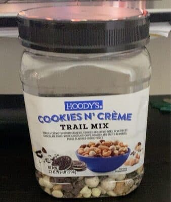 Cookies N’ Crème Trail Mix