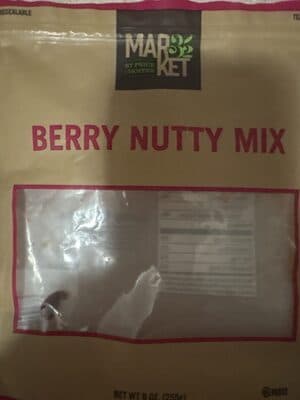 Berry Nutty Mix