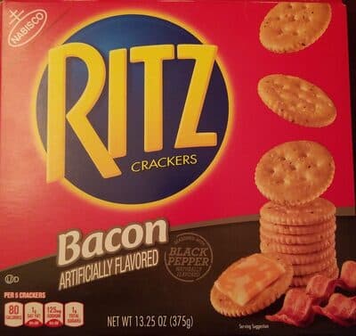 Bacon Seasoned With Black Pepper Flavored Fresh Stacks Crackers
