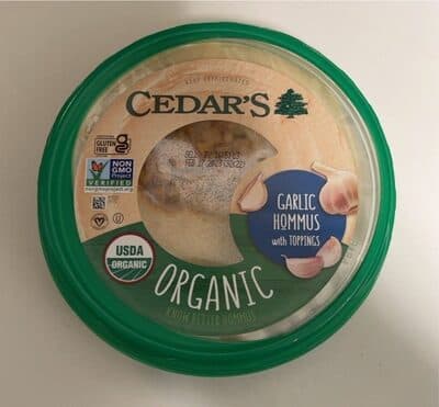 Garlic Hommus With Toppings