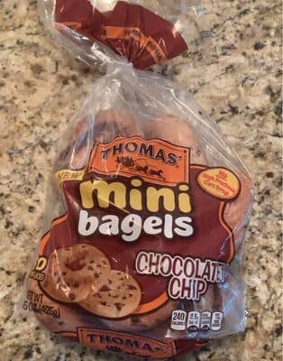 Chocolatey Chip Pre-Sliced Mini Bagels