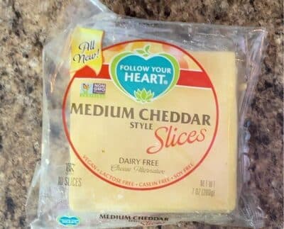 Medium cheddar style slices