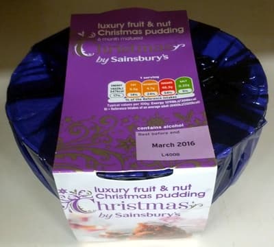 Luxury Fruit & Nut Christmas Pudding