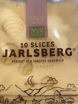 Sliced jarlsberg
