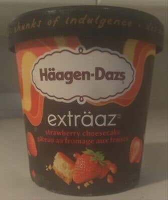 Strawberry Cheesecake extraz Ice Cream