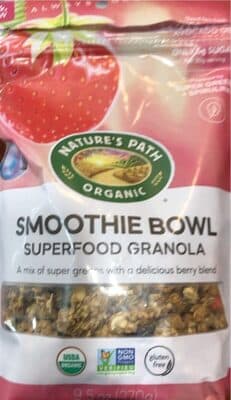 Superfood Granola Smoothie Bowl