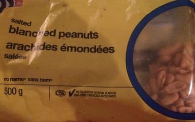 Arachides mondes sales
