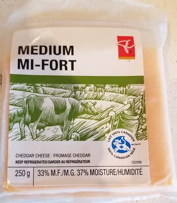 Medium Cheddar Cheese