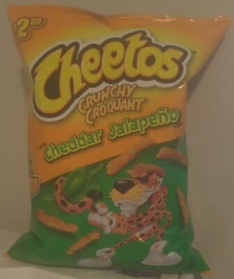 Cheddar Jalapeño Flavour Crunchy Cheetos
