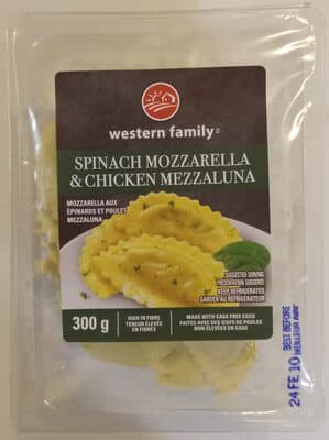 Spinach Mozzarella & Chicken Mezzaluna