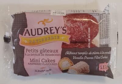 Raspberry Flavoured Mini Cakes