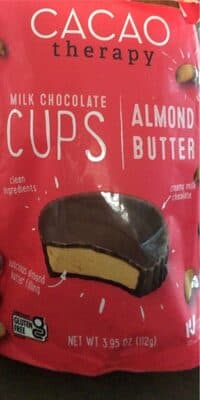Milk chocolate cups