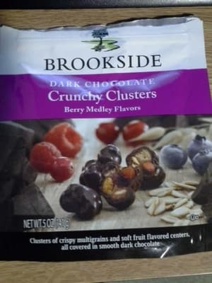 Crunchy Clusters, Berry Medley
