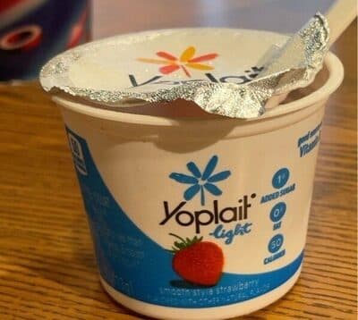 Yoplait Light Strawberry Yogurt