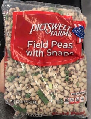 Field Peas With Snaps