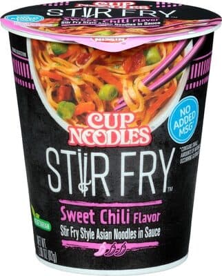 Sweet Chili Flavor Stir Fry Style Asian Noodles in Sauce