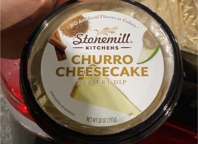 Churro Cheesecake Dessert Dip