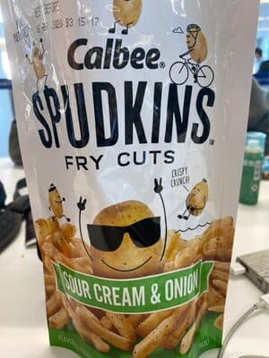 Fry Cuts Crispy Crunch! Sour Cream & Onion Flavored Potato Snacks