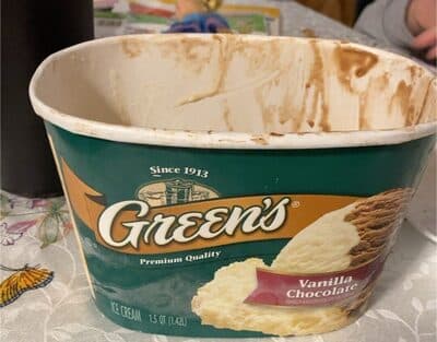 Vanilla Chocolate Ice Cream