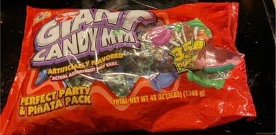 Giant candy mix