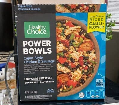 Cajun-Style Chicken & Sausage Pulled All Natural Chicken Breast & Chicken Sausage with Black Beans and Vegetables Served on Top of Riced Cauliflower with a Cajun-Style Red Pepper Sauce Power Bowls