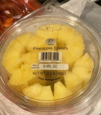 Pineapple spears