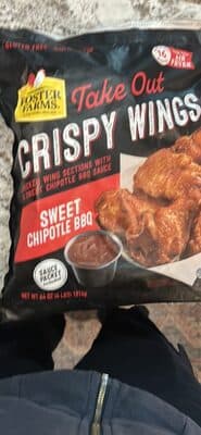 Foster Farms Take Out Crispy Wings with Sweet Chipotle BBQ Sauce