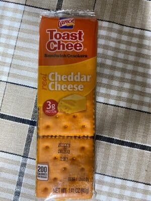 Real Cheddar Cheese Crackers