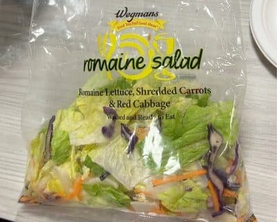 Romaine Lettuce, Shredded Carrots & Red Cabbage Salad