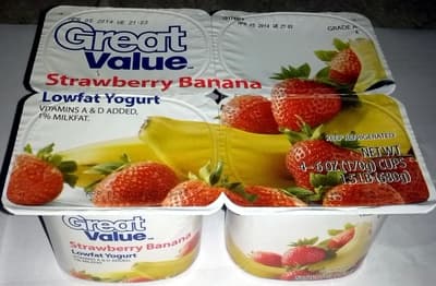 Strawberry Banana Original Lowfat Yogurt