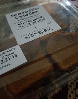 Pumpkin Spice Creme Cake