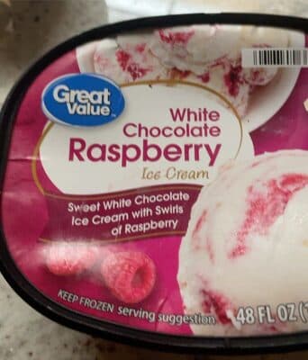 WHITE CHOCOLATE RASPBERRY SWEET WHITE CHOCOLATE ICE CREAM WITH SWIRLS OF RASPBERRY, WHITE CHOCOLATE RASPBERRY