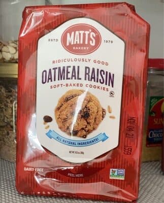Oatmeal Raisin Soft-Baked Cookies