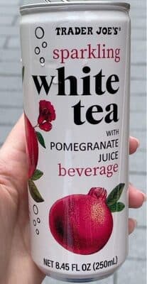 Sparkling white tea with pomegranate juice beverage