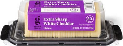 Extra Sharp White Cheddar Cheese Cracker Cut Slices