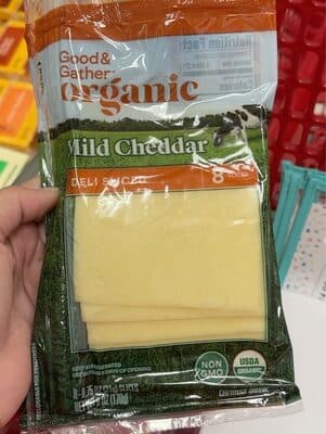 Mild Cheddar Deli Sliced Cheese