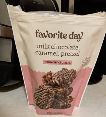 Milk Chocolate, Caramel, Pretzel Crunchy Clusters