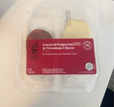 Uncured Peperoni & Provolone Cheese