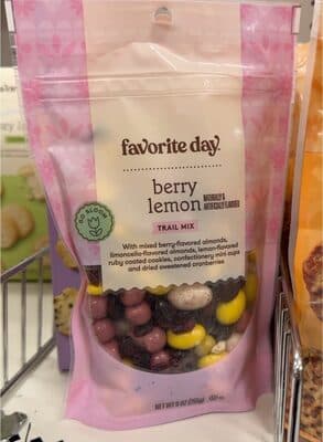 Berry lemon Trail mix