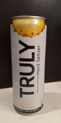 Pineapple Hard Seltzer