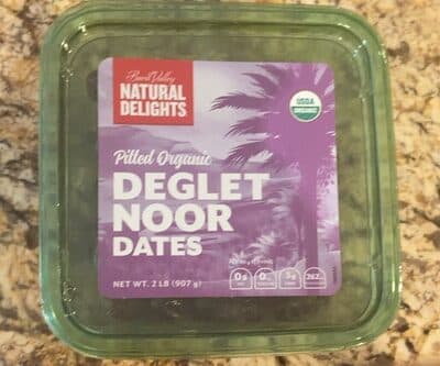 Deglet Noor Dates