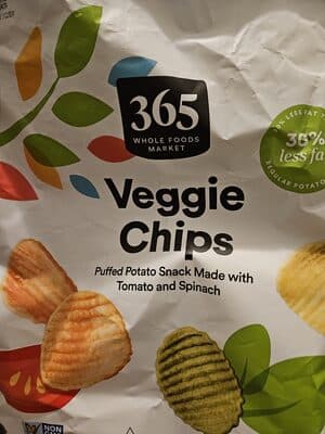 A Seasoned Blend of Potato, Tomato & Spinach Veggie Chips