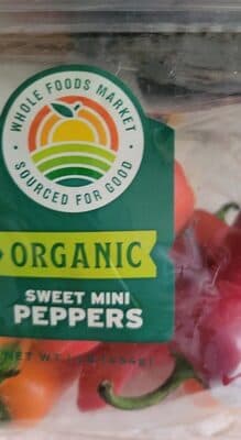 Organic sweet mini peppers