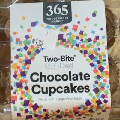 Two-Bite Flavored Chocolate Cupcakes
