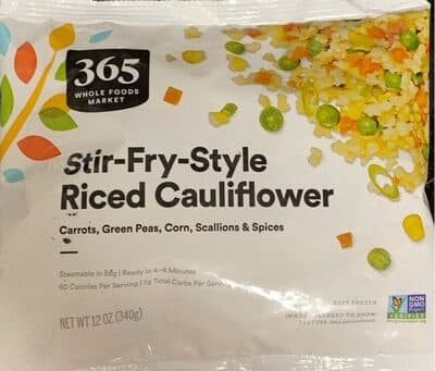 Stir-Fry-Style Riced Cauliflower Carrots, Green Peas, Corn, Scallions & Spices