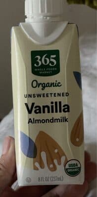Unsweetened Vanilla Almondmilk
