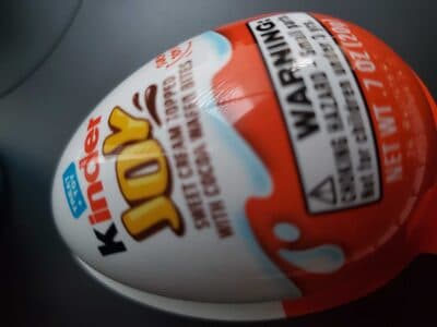 Kinder egg