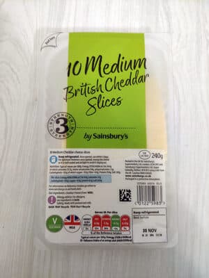 Medium British Cheddar Slices